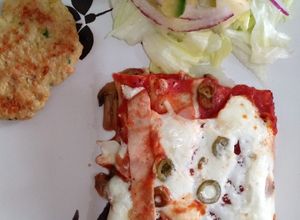 Una foto de Rollos de lasaña rellenos 🍥🍥