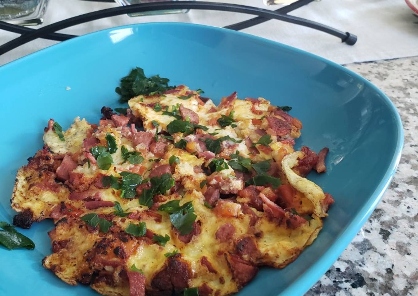 Egg 🥚 with turkey bacon 🥓 and sausage 🌭