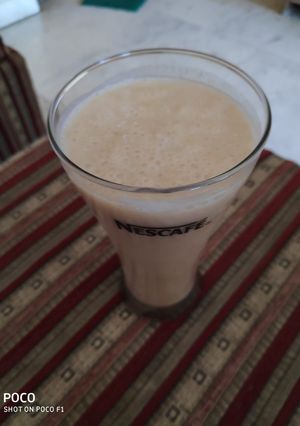 A picture of Banana and chikoo shake.