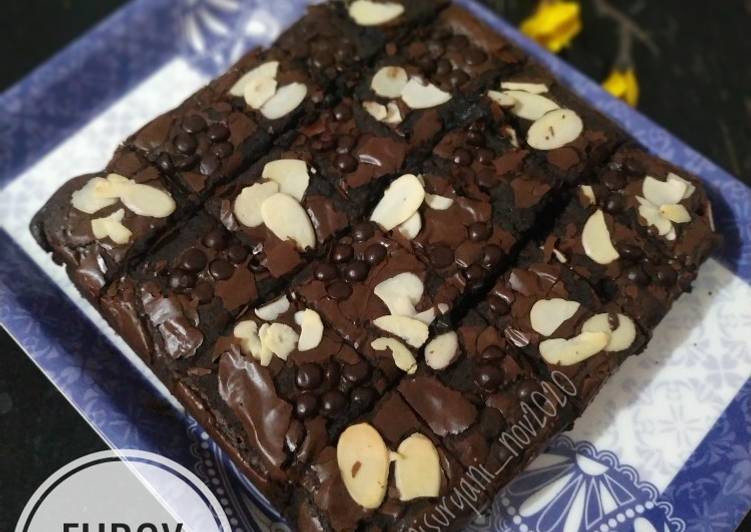 Resep 111. Fudgy Brownies, Menggugah Selera