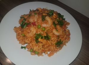 Una foto de Paella de Mariscos Sencilla