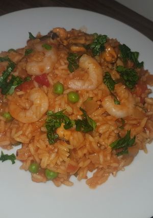 Una foto de Paella de Mariscos Sencilla