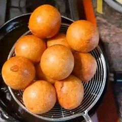 A picture of Puff puff.