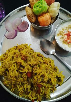 A picture of Lauki Moong khichdi.