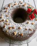 Ciambella noci e caffè cotta al vapore