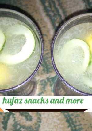 A picture of Lemon juice.