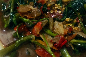 Resep Cah kangkung terasi yang Bisa Manjain Lidah