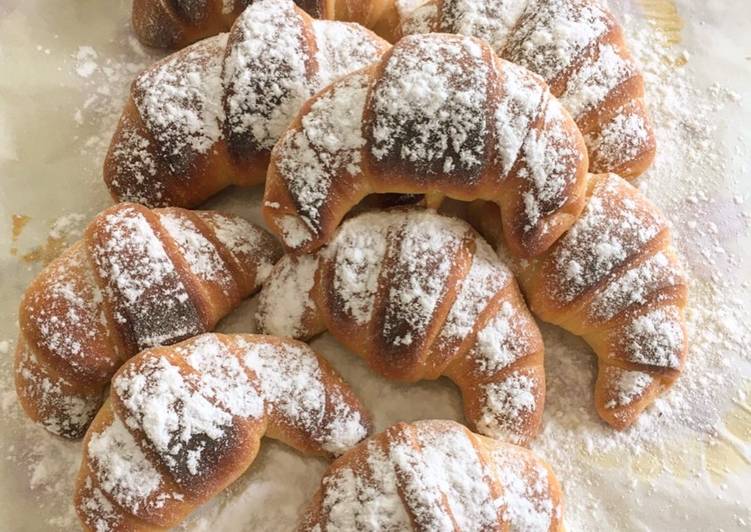 Cornetti brioche allo yogurt