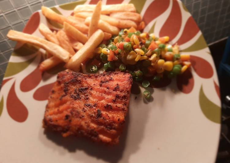 8 Resep: Salmon steak black pepper Kekinian