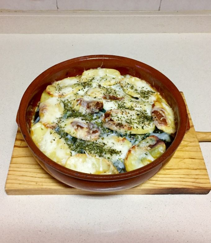 Foto principal de Pastel de patatas con calabacín y atún