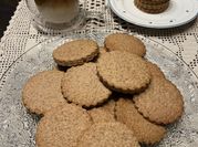 Una foto de galletas de avena y espelta