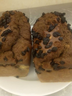 A picture of Chocolate bread with rasins.
