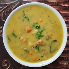 A picture of Bombay Chutney or Pitla.