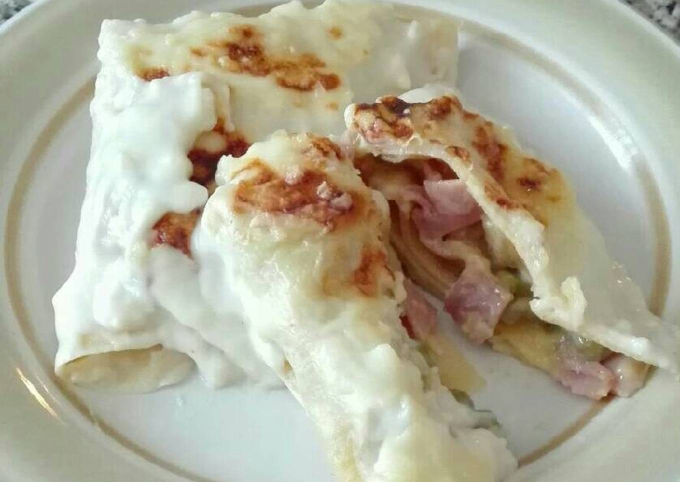 Crepes salados con guisantes
