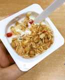 Sữa chua mix ngũ cốc ăn chiều