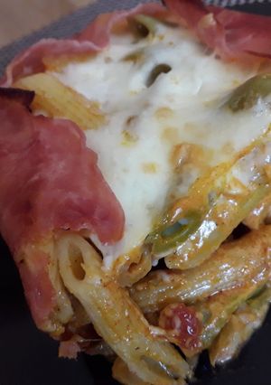 Paprikás pulykával rakott tészta recept fotója