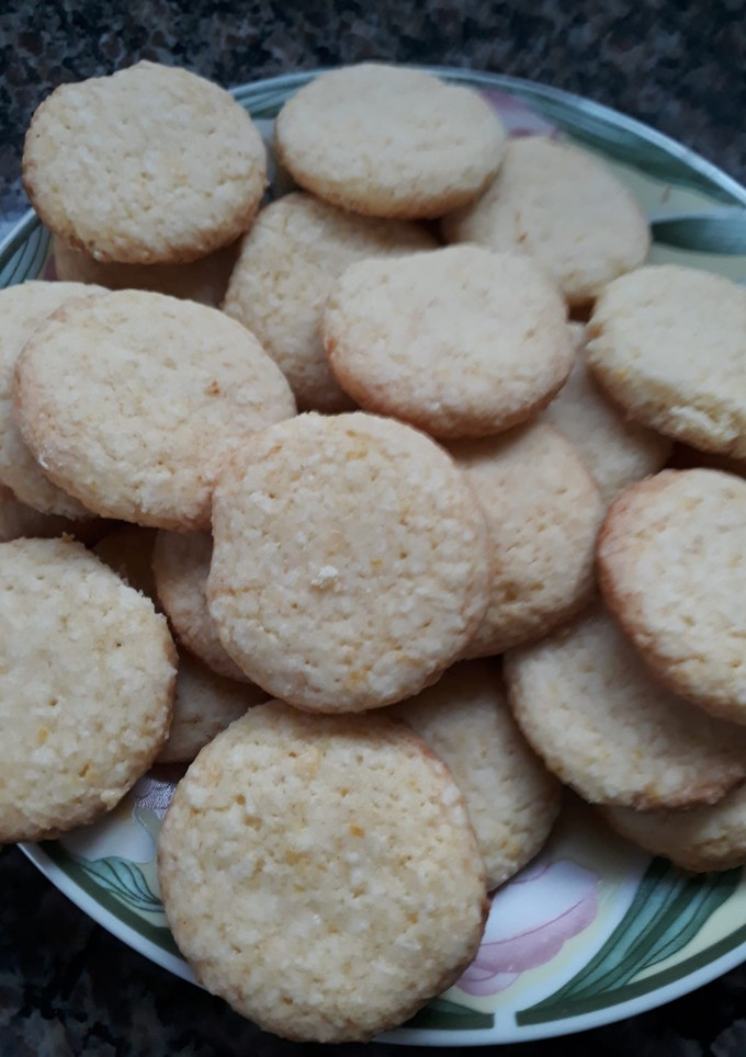 Una foto de Cookies de coco y naranja