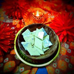 A picture of Kaju katli.