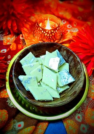 A picture of Kaju katli.