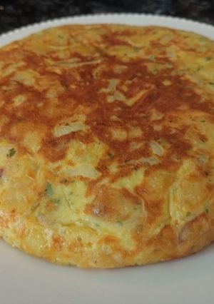 Una foto de Tortilla de papa fácil