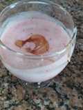 Yogurt natural con probióticos (frutillas aparte)