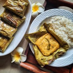 A picture of Dal kumror tok misti paturi(Dal pumpkin paturi).