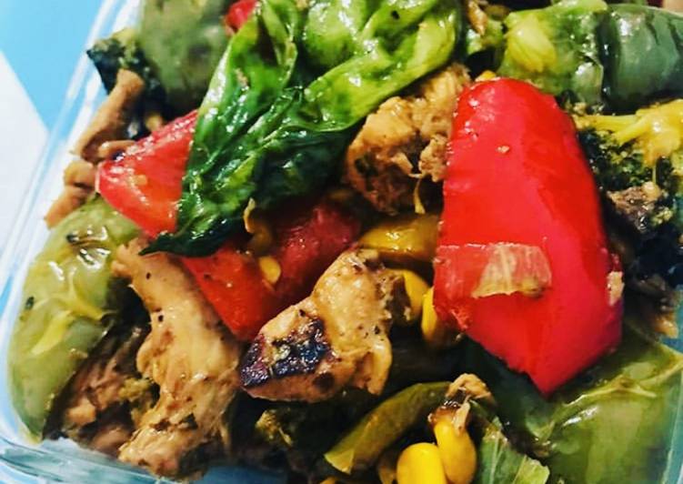 Recipe of Ultimate Stir fried chicken with veggies