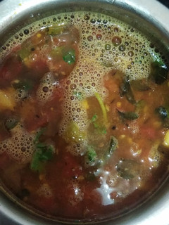 பருப்பு தக்காளி சூப் செய்முறை முக்கிய புகைப்படம்