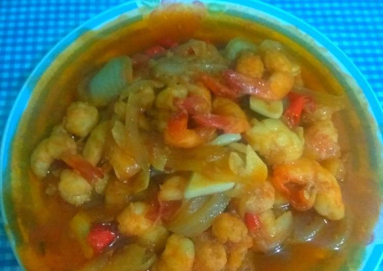 Bagaimana Menyiapkan Udang Asam Manis Super Gampang Anti Gagal