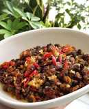 Sò lông xào bơ tỏi