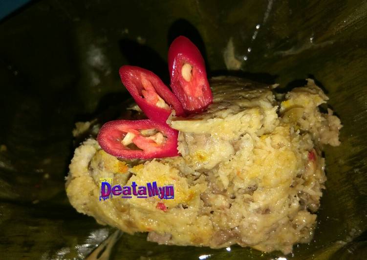 Botok ati ampela (Ayam)