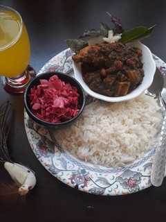 عکسی از دستور خورش کرفس با مرغ