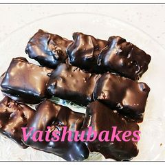 A picture of Oats Choco Yoga Bars.