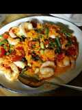 Thai prawn salad