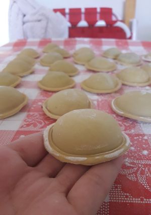 Una foto de Sorrentinos de acelga