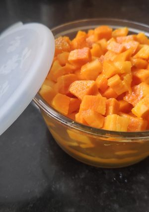 A picture of Raw Turmeric Pickle.