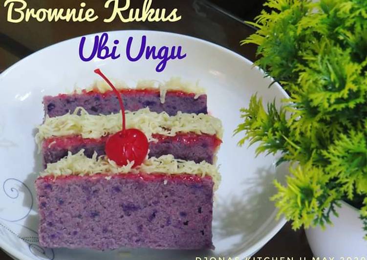 Tutorial Lengkap Mempersiapkan Brownies Kukus Ubi Ungu Kekinian - Resep