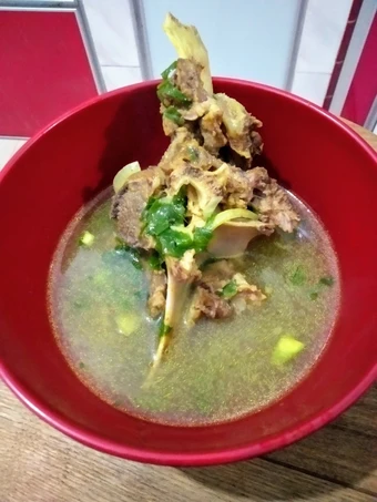 Langkah Gampang Membikin Resep Sop Tulang Sapi yang Menggugah Selera Anti Ribet, Bikin Ngiler