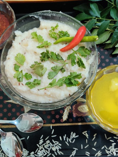 વિટામિન બી -12 યુક્ત ઘેંસ (Ghesh Recipe In Gujarati) રેસીપી મુખ્ય ફોટો