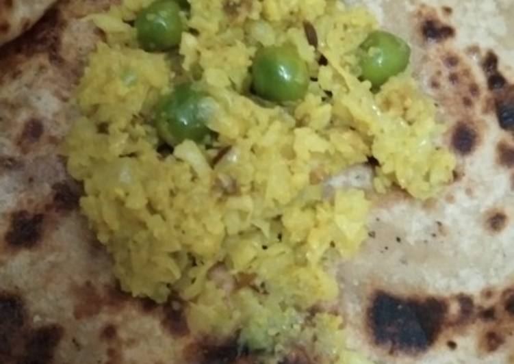 Recipe of Homemade Grated cauliflower peas sabzi