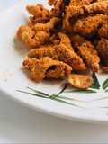 หนังไก่กรอบ ชิลลี่ชีสสส #งบ60บาท
