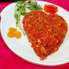 A picture of Beetroot pullav.