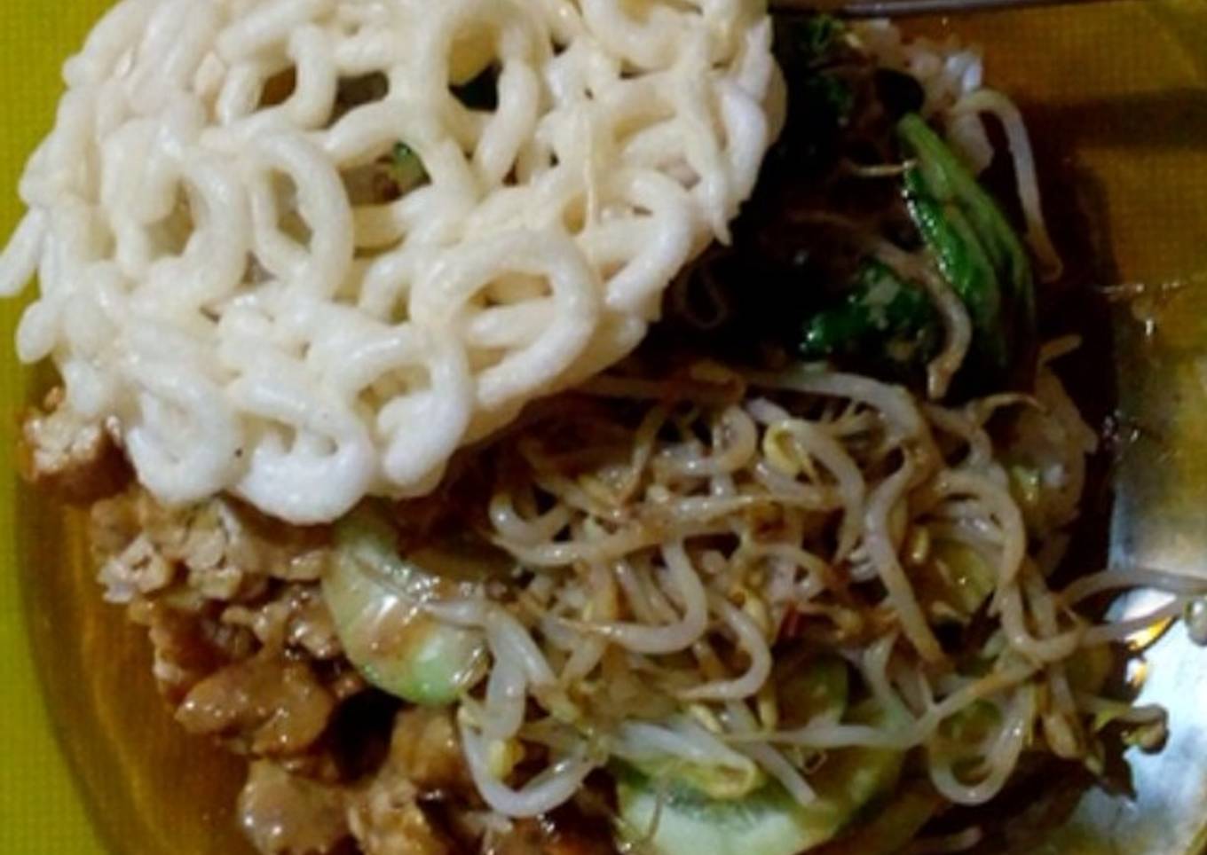 Rujak petis praktis rasa istimewa