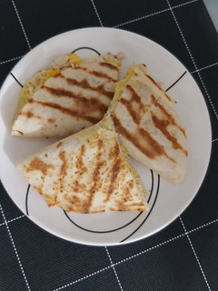 Una foto de Quesadillas de pollo y mango