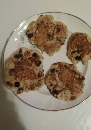 Una foto de Tortitas de avena y pasas