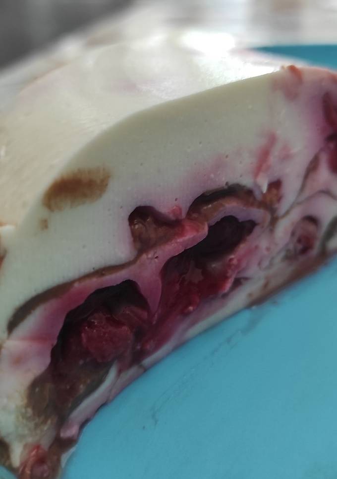 Чізкейк з вишнями і шоколадом без випічки 🤤