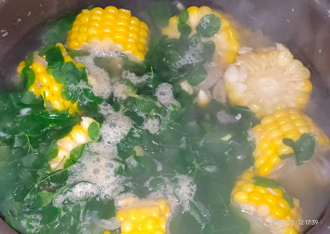 Anti Ribet, Buat Sayur bening daun kelor dan jagung 🌽 manis Ekonomis