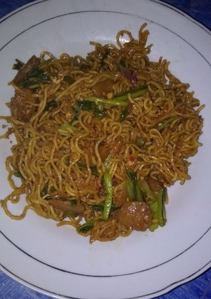 Foto resep Mie goreng bakso #nyemek2👍👍