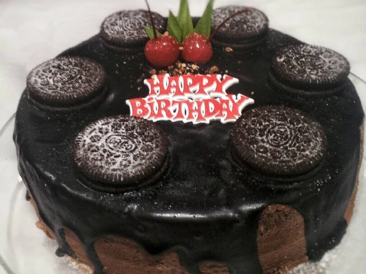 Cara Sederhana Membikin Resep  Simple Chocolate Birthday Cake yang Sempurna, Enak Banget