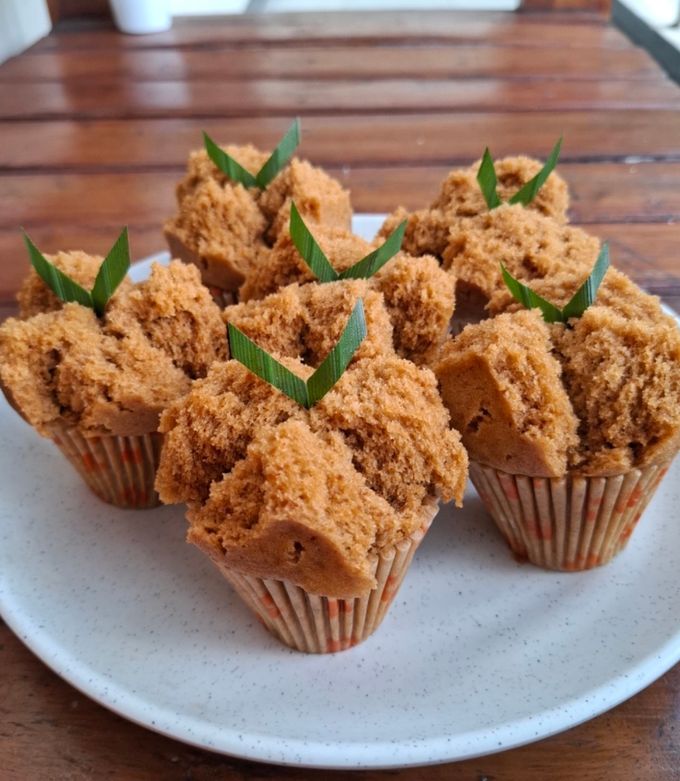 Foto resep Bolu Kukus Gula Merah Mekar Sempurna | Wangi & Lembut 🧡